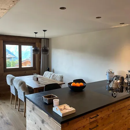 Luxury - Newly Renovated - 4 Guests * וורבייה