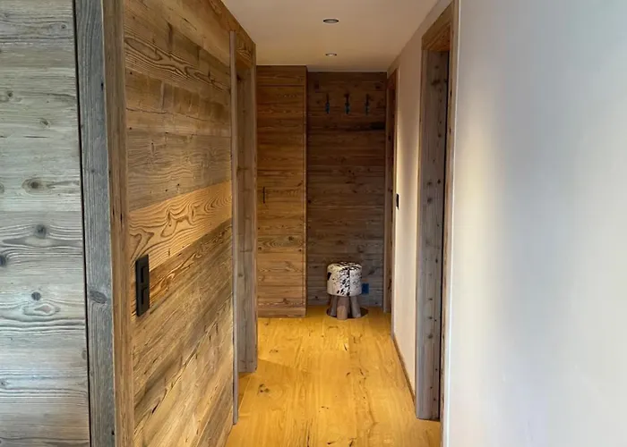 Luxury - Newly Renovated - 4 Guests